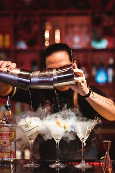 #Bar #Wiskey #Bartender #hotchilli #chiangmai #restaurant Lounge Photoshoot, Ice Photography, Coffee Artwork, Ice Bars, Restaurant Photography, Coffee Shop Aesthetic, Restaurant Photos, Luxury Restaurant, Restaurant Lounge