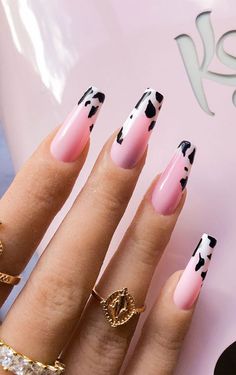 Cow Theme Nails, Cow Themed Nails, Nails Cheetah, November Nail, Theme Nails, Dark Nail, Themed Nails, Manicure Designs, French Ombre