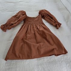 Beautiful Dress New Wot Size: Small Color: Matte Cognac Brown Corduroy Knee-length Dress, Fall Dresses, I Fall, New Dress, Beautiful Dresses, Colorful Dresses, Midi Dress, Summer Dresses, Orange