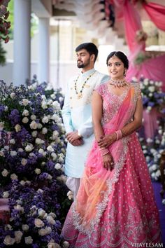 wedding dress //couple outfits 🌸🍁🌸👫 Lehnga Couple Pose, Designer Engagement Dresses, Pre Wedding Lehenga, Couple Choli For Engagement, Engement Look For Bride Indian, Engagement Lehenga South Indian, Bridal Half Saree For Reception, Engagement Look For Bride And Groom, Engagement Look In Lehenga