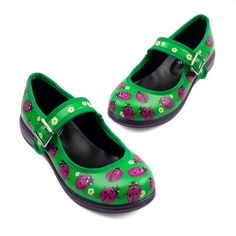 Adorable purple ladybugs on a stunning green background. Avail in womens sizes 5-14. Mary Jane Heels, Quirky Fashion, Little Outfits, Mary Jane Shoes, Mary Jane Sneaker, Dream Shoes, Mary Janes