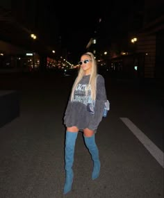 Knee High Denim Boots Outfit, Hoodie And Knee High Boots Outfit, Club Boots Outfit, Denim Knee High Boots Outfit, Snake Print Knee High Boots Outfit, Sushi Date Outfit Winter, Denim Boot Outfit, Oversized Shirt With Boots, Denim Thigh High Boots Outfit