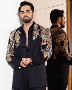 Bride Entry, Ayushmann Khurrana, Mens Fashion Blazer, Indian Groom, Groom Wear, Fashion Quotes, Steampunk Fashion