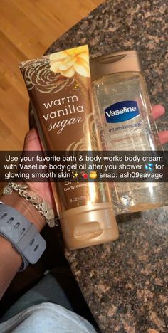 Key To Smelling Good, Natural Face Cleanser, Body Hygiene, Healthy Hair Care, Shower Skin Care, Body Gel, Baking Soda Shampoo, Glo Up, Smell Goods