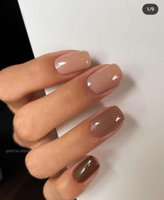 Embrace the autumn with Trendy November Nails: 20 Chic and Cozy Ideas for 2024! Featuring elegant designs, cozy colors, and unique patterns, these nails are perfect for the season. 🌟💅 #NovemberNails #TrendyNails #2024NailTrends #AutumnNails #ChicNails #CozyNails #NailInspiration #FallStyle Ongles Beiges, Kutek Disney, Fall Gel Nails, Beige Nails, Work Nails, Cream Nails, Cute Gel Nails, Neutral Nails