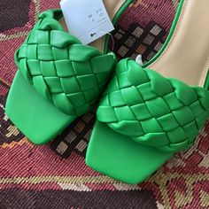 New Vibrant Green Braided Slip On Sandals Heel Size 7 Perfect For Summer Adds Pop Of Color To Any Neutrals Very Bottega Veneta-Eque H&m Heels For Spring Party, Chic High Heel H&m Heels, H&m High Heel Party Heels, Elegant H&m Heels For Spring, Chic Open Toe Heels By H&m, Braided Heels, Brown Strappy Heels, Strappy Block Heel Sandals, Orange Sandals