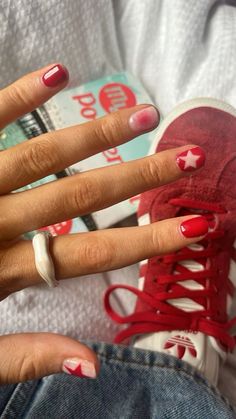 #nails #nailsinspo #red cute red stars nails Very Short Gel X Nails, Gay Nails, Design Nails Art, Les Nails, Manikur Kuku, Summery Nails, Casual Nails, Cute Gel Nails, Nagel Inspo