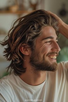 Long Hair Gentleman, Men’s Long Hair, Flow Hairstyle Men, Professional Long Hair, Mens Hair Long, Men's Long Hair, Real Hairstyles