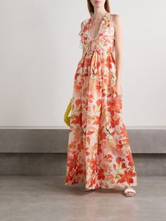 Zimmermann's 'Tranquility' maxi dress is designed with an array of attention-grabbing elements, from the vibrant floral print to the daring open back. Made from an airy linen and silk-blend, it's traced with fluttering mesh appliqués that add dimension along the plunging halterneck. The floaty skirt moves gracefully as you walk. Zimmermann Dress, Matthew Williamson, Designer Accessories, Style Cardigan, Flowy Skirt, Printed Linen, Clothes Collection, Everyday Wardrobe, David Yurman