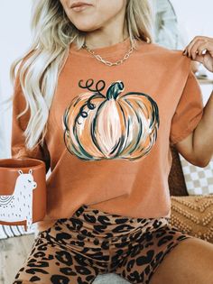 Cute Fall Shirts For Women, Fall Diy Shirts, Cute Fall Shirt Designs, Pumpkin Shirts Vinyl, Fall Shirt Designs, Fall Shirt Ideas