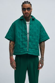 Oversized Casual Outerwear With Short Sleeve, Casual Oversized Short Sleeve Outerwear, Green Buttoned Tops For Streetwear, Green Button-up Shirt For Streetwear, Winter Short Sleeve Tops With Buttons, Winter Tops With Buttons And Short Sleeves, Green Camp Collar Top With Button Closure, Green Collared Shirt For Winter, Winter Green Tops With Snap Buttons