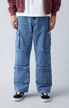 Experience ultimate style and functionality with the PacSun Indigo Baggy Cargo Jeans. Boasting a zip-fly closure, hand and back pockets, stylish paneling, and thigh cargo pockets with a woven PacSun logo. These jeans also offer a comfortable baggy fit and a wide leg opening for a contemporary and versatile look. PacSun Mens Indigo Baggy Cargo Jeans - Blue size 31W 32L Pacsun Logo, Skater Boy Outfits, Cargo Pants Outfit Men, Jeans Dama, Denim Outfit Men, Baggy Cargo Jeans, Cargo Pants Baggy, Men's Cargo Pants, Pacsun Mens