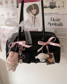 Kpop Bag, Stationary Bag, Purse Decorations, Kawaii Bags, Oil Bag, Pink Purse, Bags Aesthetic, Essential Bag, Pretty Bags