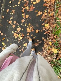 ootd, autumn, uggs, fur coat, pink aesthetic, girly Girly Fall Aesthetic, Pink Aesthetic Girly, Autumn Angel, Ootd Autumn, Aesthetic Girly, Preppy Fall, Fall Aesthetic, Girl Falling