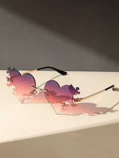 Sunglasses Shapes, Aesthetic Shades, Pretty Sunglasses, Funky Glasses, Bo Derek, Heart Glasses, Heart Accessories, نظارات شمسية, Cool Glasses