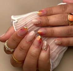 Tequila Sunrise Nails, Autumn Nail, Short Almond, Simple Gel Nails, Trends For 2024, Almond Acrylic Nails, Acrylic Designs