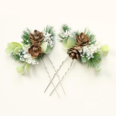 These wintry bridal hair pins feature a mixture of artificial and real (dried and preserved) greenery along with mini pine cones and dried baby's breath.  Set of two pins.  -- WG Bridal Hair Clips, Hair Clips Wedding, Mini Pine Cones, Boho Bridal Hair, Wedding Greenery, Bridal Hair Clip, Wedding Hair Pins, Bridal Hair Pins, Baby's Breath