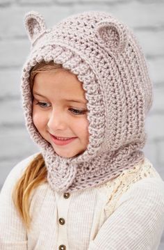 Free Happy Hoodie Crochet Pattern from www.RedHeart.com Crochet Newborn Hat, Happy Hoodie, Crochet Hood, Hood Pattern, Crochet Hoodie, Gilet Crochet, Crochet Kids, Crochet Cowl Pattern, Bonnet Crochet