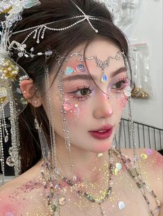 Douyin Fantasy Makeup, Douyin Mermaid Makeup, Fairy Douyin Makeup, Kpop Subliminal, Douyin Photoshoot, Renfaire Fairy, Bday Makeup, Enhypen Concert, Teknik Makeup