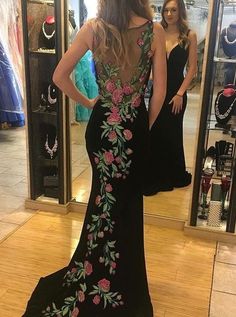 Floral Prom Dresses, Rose Applique, Evening Party Gowns, Black Prom Dress, Black Prom, Mermaid Evening Dresses, Dresses Elegant, Black Prom Dresses, Mermaid Prom Dresses