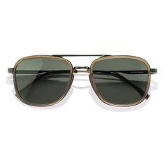 A modern take on the aviator style The Aviator, Aviator Style, Christmas 2024, Sunglasses Accessories, Fashion Accessories, Sunglasses, Christmas