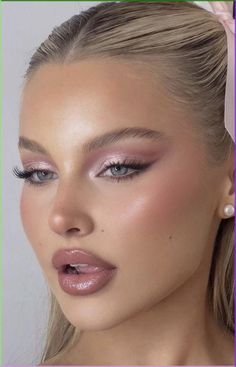 Festival Make Up, Angel Makeup, Prom Eye Makeup, Smink Inspiration, Makijaż Smokey Eye, Glamour Makeup, Pink Makeup, Makeup Pictures, Prom Makeup