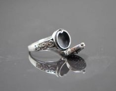 Poison Ring Silver, Ring With Compartment, Secret Compartment Ring, Poison Ring Secret Compartment, Poison Ring, Locket Ring, Y2k Jewelry, Sterling Silver Locket, Black Wedding Rings