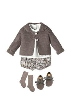 NANOS cardigan, shorts, shoes Knitting For Kids, Fashion Kids, Toddler Fashion, Childrens Fashion, Mini Fashion, Baby Wearing, Kids Wear, Baby Knitting