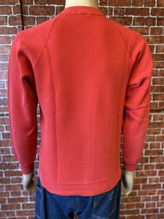 "Vintage 80's unisex red sweatshirt blank plain, size medium. Good used condition, some stains and wear, check pictures, 50% cotton 50% polyester. Label tag Super Weights by Russell, made in Usa. Please, check carefully the measurements, photos and description of the article before buying it, we do not accept changes or returns. Measuraments lying face down from outside: 19 1/2\" Across chest underarm to underarm. 27\" Sleeve length from collar to cuff. 26\" Long, front middle top to bottom. Let Red Crew Neck Sweatshirt With Ribbed Cuffs, Red Relaxed Fit Hoodie With Crew Neck, Red Sporty Sweatshirt With Relaxed Fit, Red Relaxed Fit Sporty Sweatshirt, Red Cotton Crew Sweatshirt, Red Cotton Sweats With Ribbed Cuffs, Red Cotton Sweats For Fall, Crew Neck Sportswear Sweater, Red Crew Neck Sporty Sweatshirt