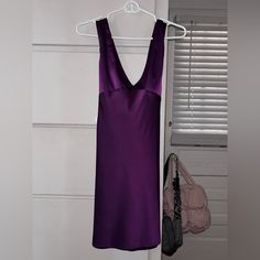 Never Worn Elegant Purple Dress Purple V Neck Dress, Magenta Dress Short, Purple Silk Mini Dress, Purple Elegant Dress, Elegant Purple Dress, Elegant Purple Dresses, Eggplant Dress, Dark Purple Dress, Dark Purple Dresses