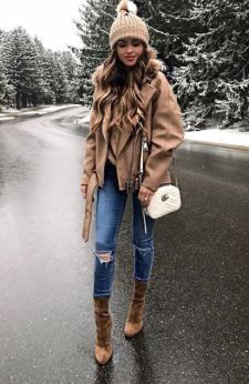 40 Winter Fashion 2018 Outfits To Copy #winterfashion2018 #winter2018 #winter 2018 Outfits, Winter Mode Outfits, Outfits To Copy, Winter Outfits Cold, Fashion Blogger Style, Casual Winter Outfits, Fashion 2018, 가을 패션, Winter Outfits Women