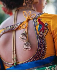 Knot Blouse Design, ब्लाउज बैक नेक डिजाइन, Bridal Blouses, Backless Blouse Designs, Saree Blouse Neck Designs, New Saree Blouse Designs, Lehenga Blouse Designs, Blouse Back Neck Designs, Blouse Design Images