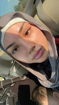 Asian Makeup Looks, Masha Allah, Funny Profile, Makeup Obsession, Funny Profile Pictures, Asian Makeup, Modest Fashion Outfits, Dream Board