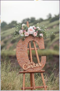 Wedding Guest Book Ideas - The Smartest and Fastest Solution to Buy What You Need is From Here - Click to visit TODAY! Signing Ideas, Letter Guest Book, Wedding Guest Signing, Wedding Letters, Party Business, Guest Book Alternative, Future Wedding Plans, Mini Wedding