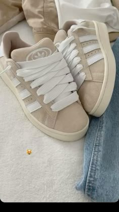 #campus00s #adidas #beige #shoes Shoe Inspo Adidas, Clean Girl Shoes Aesthetic, Beige Campus 00s, Beige Adidas Campus, Adidas Campus 00s Beige, Addidas Shoes Campus 00s, Addidas Shoes Campus 00s Outfit, Addidas Shoes Campus, Campuses Adidas