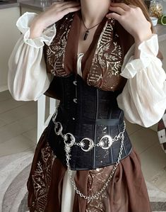 Renfaire Outfit Pirate, Pirate Princess Aesthetic, Pirate Aesthetic Female Outfit, Renfaire Outfit, Pirate Corset, Pirate Princess