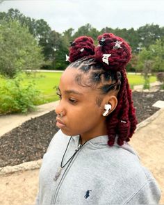 Make a statement with double bun locs featuring bold red highlights. This edgy yet cute style is perfect for showing off your fun side. #DoubleBunLocs #RedDreadlocks #CreativeLocStyles #NaturalHairArt #LocsWithAttitude #DreadlockFashion Red Dreadlocks, Million Pounds, Double Buns, Natural Hair Art, Diy Cooking, Dreadlock Style, Red Highlights, High Bun