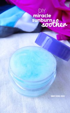 Miracle Sunburn Soother helps nourish, calm, cool, and protect sunburned skin. It smells wonderful, is so simple to make, and helps prevent peeling when used regularly. Soothing Recipes, Fuller Lips Naturally, Beauty Hacks That Actually Work, Sunburn Remedies, Smart School House, Smart School, Bake Recipes, School House, Beauty Advice