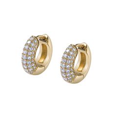 82 VS1 Pave set Diamonds 0.90CWT 18k Italian Yellow Gold Designed and created in Los Angeles California. Luxury Dazzling Diamond Earrings With Pave Setting, Pave Earrings, Huggie Earring, Gold Design, Huggies Earrings, Brilliant Cut Diamond, Pave Diamonds, Los Angeles California, Jewelry Box