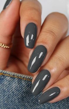 Kelli Marissa, Winter Nail Colors, Grey Nail, Minimalist Nail, Gel Nail Polish Colors, Best Gel Nail Polish, February Nails, Heart Nail, Nail Colors Winter