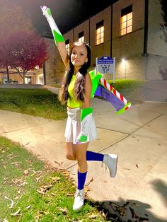 Buzz Lightyear Costume Girl, Buzzlight Year Halloween Costumes Women, Girl Buzz Lightyear Costume, Boss Light Year, Woody And Jessie Costumes