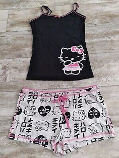 Sanrio Clothes, Billionaire Homes, Trashy Outfits, Kitty Clothes, Kitty Items, Hello Kitty Clothes, Cute Pjs, Cute Pajama Sets, Hello Kitty Sanrio