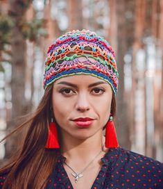 Lace hat crochet beanie pattern Colorful Beanie, Bohemian Hats, Mandala Crochet, Crochet Beanies, Funky Hats, Hippie Crochet, Crochet Symbols, Crochet Beanie Pattern, Crochet Cap