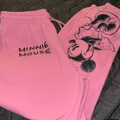 Minnie Mouse Disney Sweatpants Size Xl, Bright Pink Any Questions Please Ask Pink Sporty Bottoms With Graphic Print, Sporty Pink Graphic Print Bottoms, Sporty Pink Bottoms With Graphic Print, Trendy Pink Sweatpants With Letter Print, Pink Letter Print Bottoms For Streetwear, Disney Cotton Loungewear Pants, Disney Cotton Pants For Loungewear, Pink Cotton Bottoms With Cartoon Print, Pink Graphic Print Pants For Streetwear