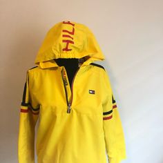 New Big Boys Tommy Hilfiger Jacket Size Xl Trendy Yellow Hooded Outerwear, Tommy Hilfiger Hooded Outerwear For Streetwear, Hooded Tommy Hilfiger Outerwear For Streetwear, Tommy Hilfiger Hooded Streetwear Outerwear, Casual Hooded Tommy Hilfiger Windbreaker, Tommy Hilfiger Hooded Windbreaker For Winter, Tommy Hilfiger Casual Hooded Windbreaker, Tommy Hilfiger Hooded Winter Windbreaker, Tommy Hilfiger Sporty Windbreaker For Streetwear