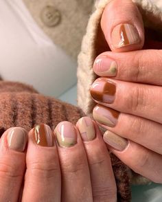 winter nail ideas, trendy winter nails, simple winter nails, french short nail ideas, short winter nail designs, trending winter nails inspo 2024. Short Winter Nail Designs, Winter Nails French, Trending Winter Nails, Winter Nails Simple, Simple Winter Nails, Nail Ideas Short, Trendy Winter Nails