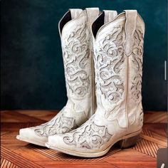 Womens Jbr04022 Off White With Sparkle Heel Height: 1.5 Inches Shaft Height: 12 Inches 299.99 Worn Once Sparkly Cowboy Boots, Sparkle Heels, Shoes Heels Boots, Cowboy Boots, Shoes Women Heels, Heeled Boots, Heel Height, Cowboy, Shoes Heels