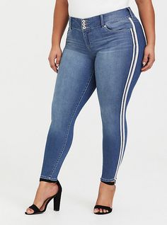 High-Rise SPRSKNY Stripe Jeggings in Medium Wash Plus Size Dresses Australia, Studded Leggings, Dress With Jean Jacket, Boyfriend Jean, Drape Cardigan, Plus Size Clothing For Women, Striped Hoodie, Striped Leggings, Plus Size Womens Clothing