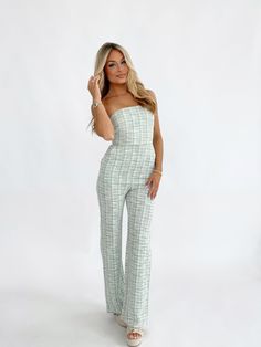 PI6153BFO strapless wide leg jumpsuit Fore Collection Tweed Design, Plaid Jumpsuit, Fitted Silhouette, New Tops, Wide Leg Jumpsuit, Pocket Detail, Summer Wear, Stretchy Fabric, Dress Collection