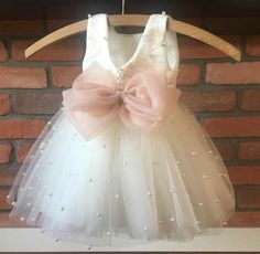 1st Birthday Girl Dress, Kids Bridesmaid Dress, Kids Party Wear Dresses, Kids Dress Collection, Girls Dresses Diy, Tulle Flower Girl Dress, Wedding Dresses Blush